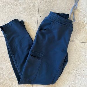 Figs dark harbor yola skinny scrub pants